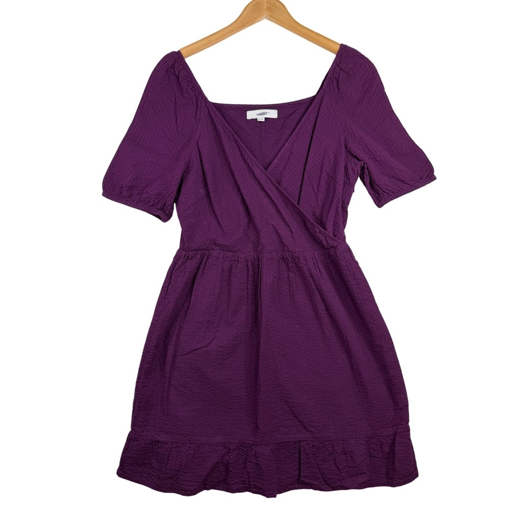 Loft Women's Crinkle Flounce V-neck Mini Dress size 6 Purple